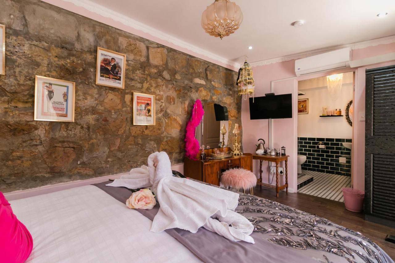 Betty'S Boutique Hotel Мозел Бей Екстериор снимка