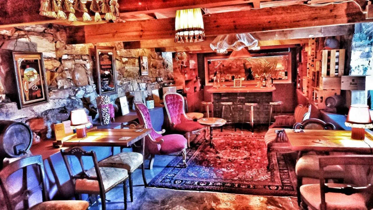 Betty'S Boutique Hotel Мозел Бей Екстериор снимка