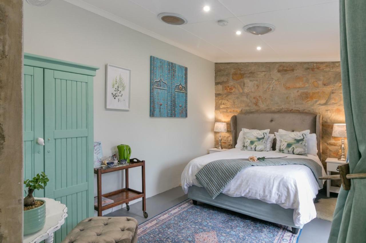 Betty'S Boutique Hotel Мозел Бей Екстериор снимка