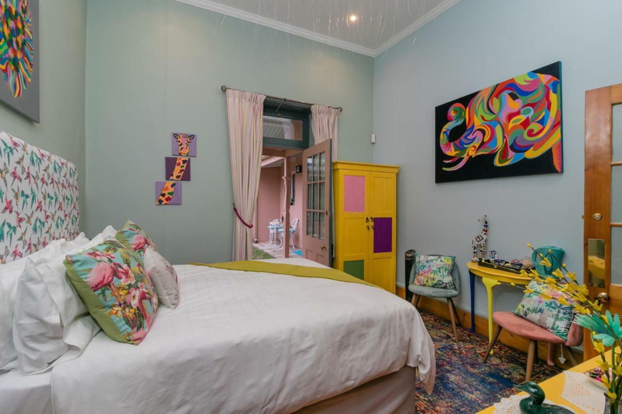 Betty'S Boutique Hotel Мозел Бей Екстериор снимка